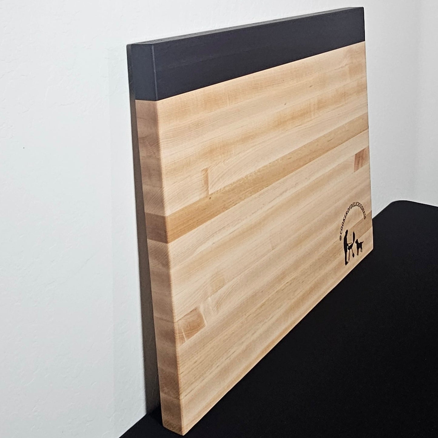 Cutting Board Made of Hard Maple & Wenge "Butcher Block"