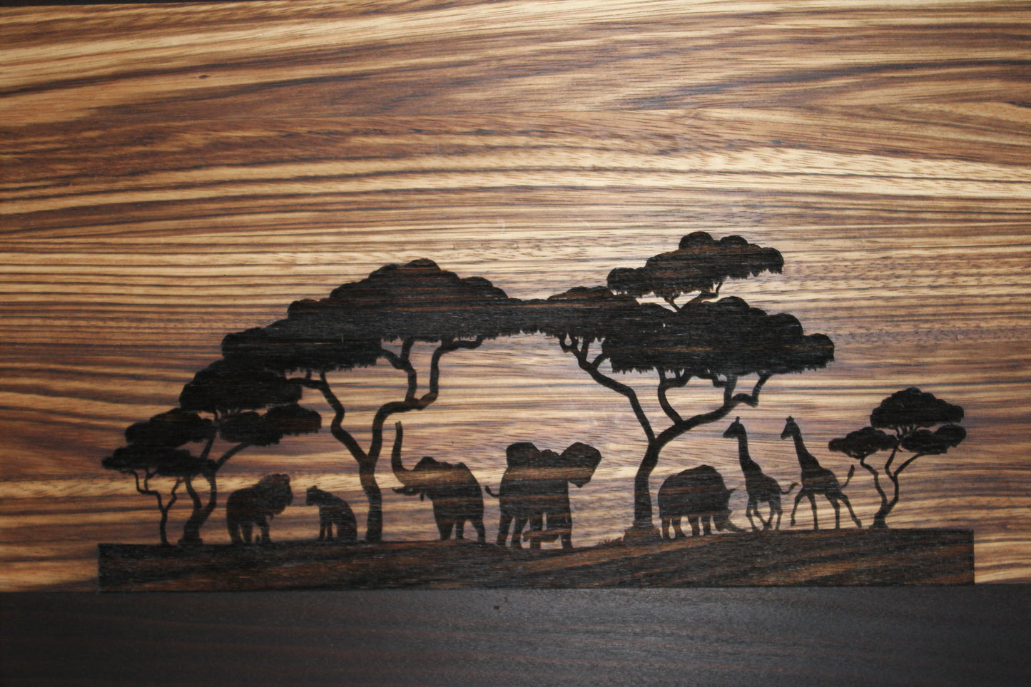 Cutting Board Made of Zebrawood & Roasted Poplar "Safari"