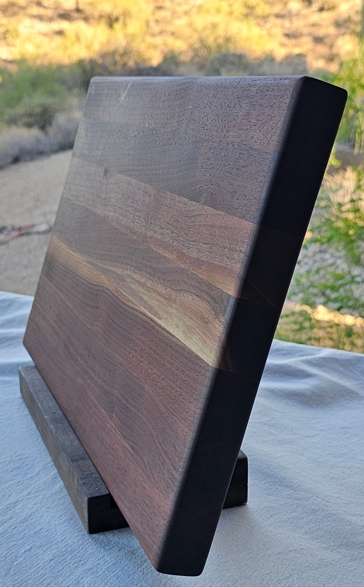 Walnut Edge Grain Cutting Board